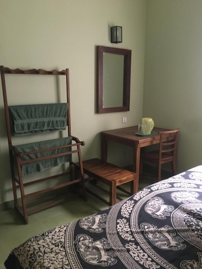 Owls Nest Hotell Udawalawe Exteriör bild