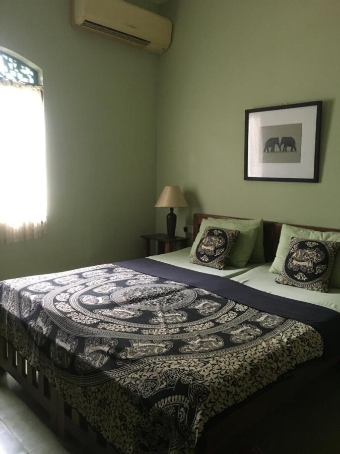 Owls Nest Hotell Udawalawe Exteriör bild
